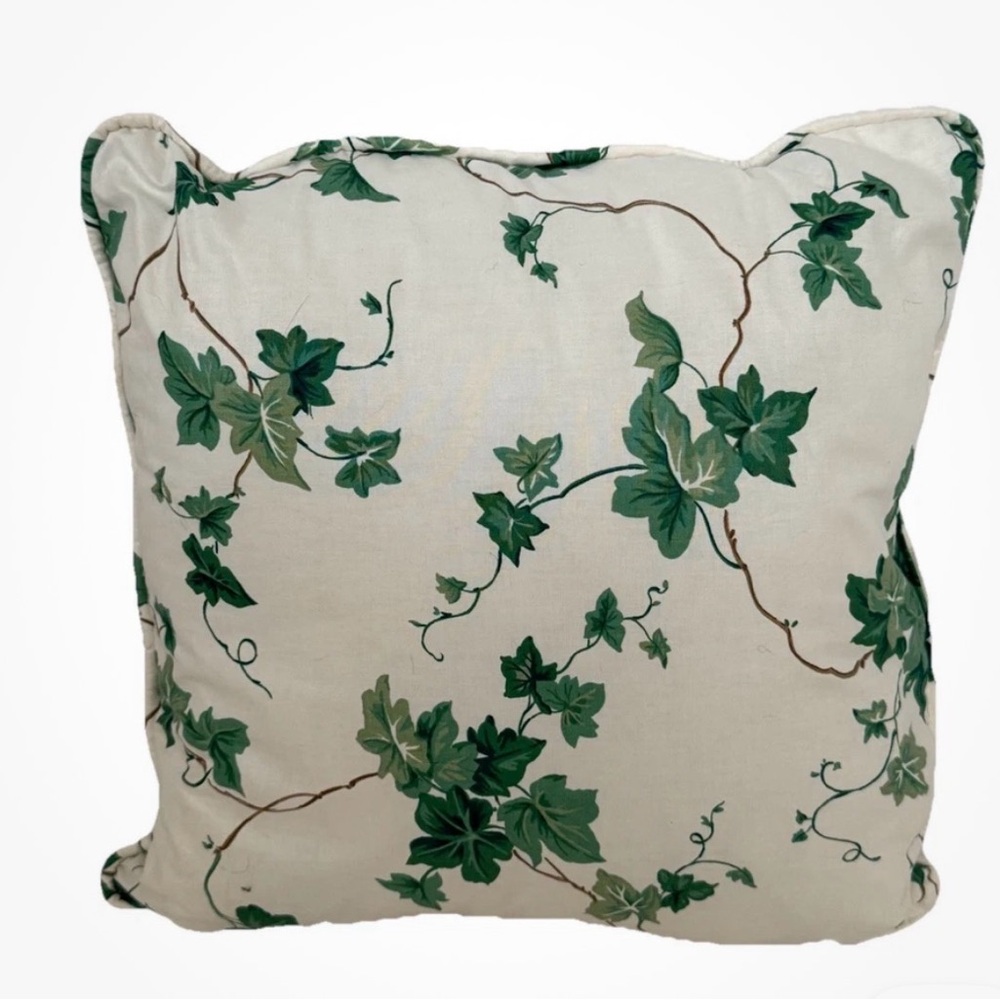 Waverly English Ivy Throw Pillow  Garden  Cottage Core 16" sq Vintage 90’s